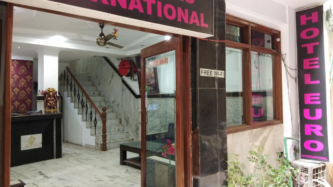 Hotel Euro International Ню Делхи Екстериор снимка